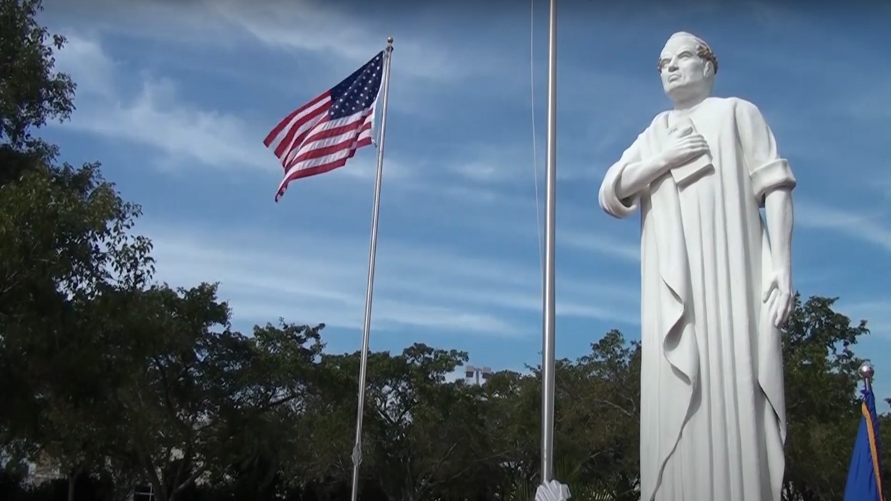 Nicaragüenses en EE. UU rinden homenaje a Rubén Darío en su aniversario