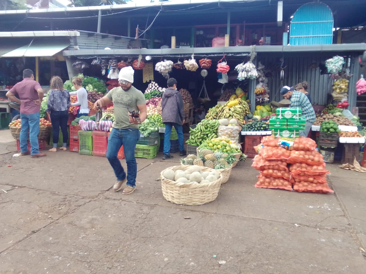 tramo de Diomar López abastecido en Frutas y verduras 