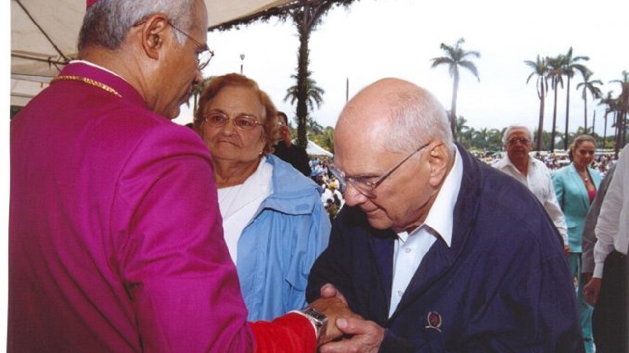 Iglesia católica envía sus condolencias por el fallecimiento del expresidente de Nicaragua, Enrique Bolaños