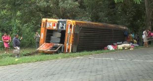 Varios lesionados tras vuelco de bus que cubre la ruta Matagalpa-Río Blanco