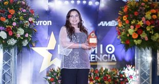 Claro recibe Premio a la Excelencia