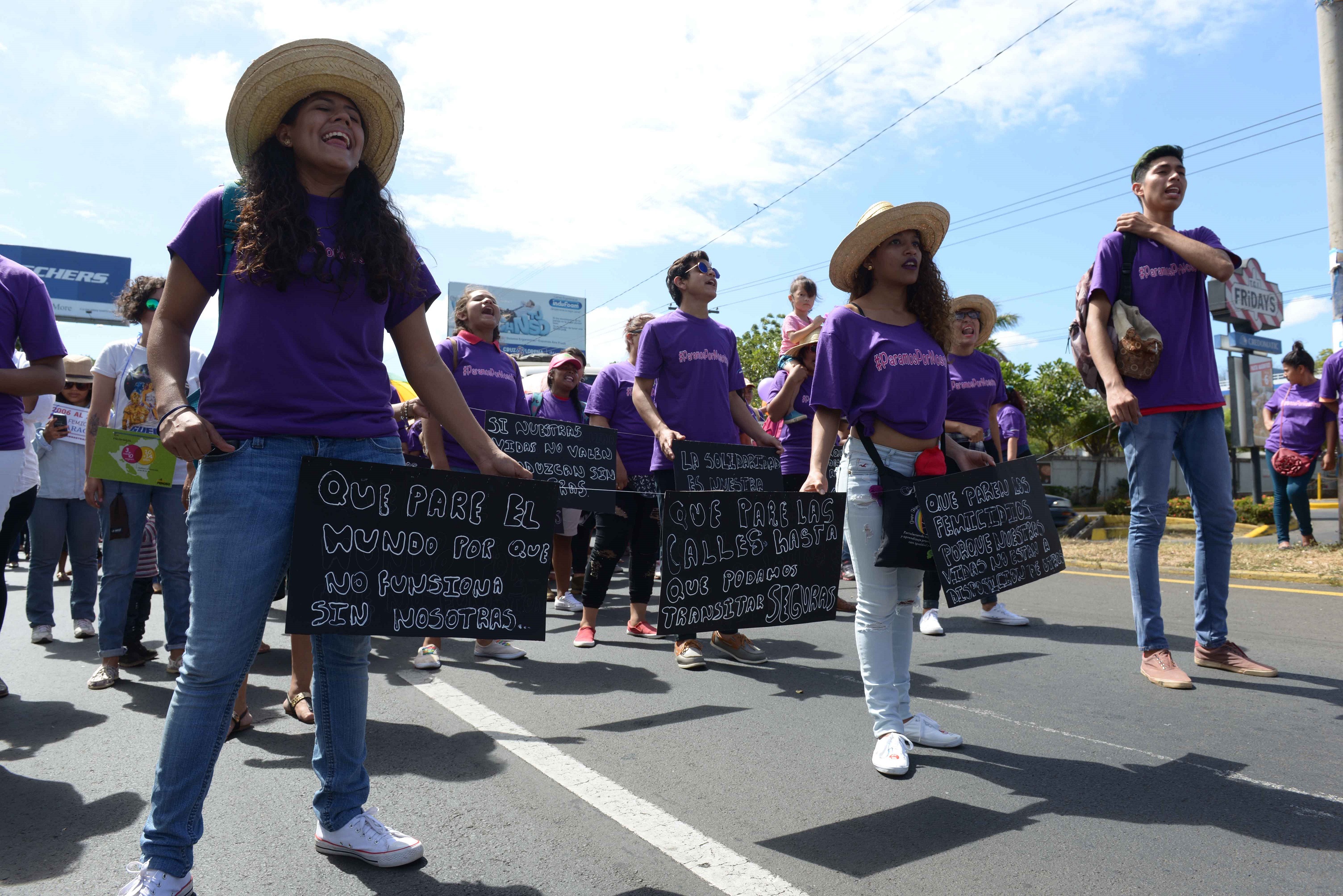 Marcha del movimiento de Mujeres, en el dia Internacion del paro de mujeres. Managua 8 de Marzo del 2017. Foto LA PRENSA/Manuel Esquivel