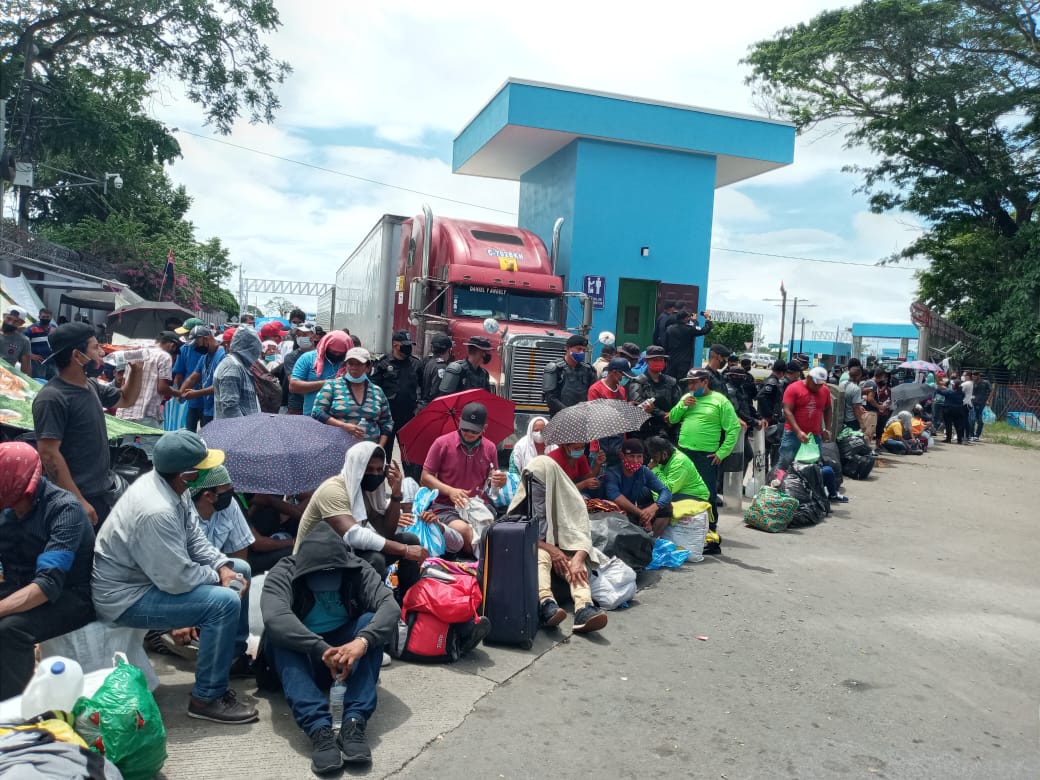 Peñas Blancas Nicaragua: más de 400 nicaragüenses varados ha la espera de ingresar al país. /(imagen referencia de google
