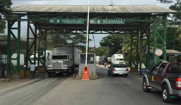 frontera de Costa Rica, Peñas Blancas Nicaragua