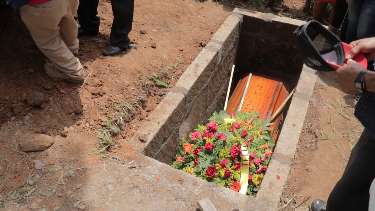 Familiares dan el último adiós a José Otoniel asesinado en asalto en Matagalpa 