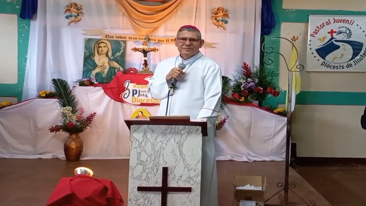 Monseñor Carlos Herrera insta a orar por su persona ante nuevo nombramiento 