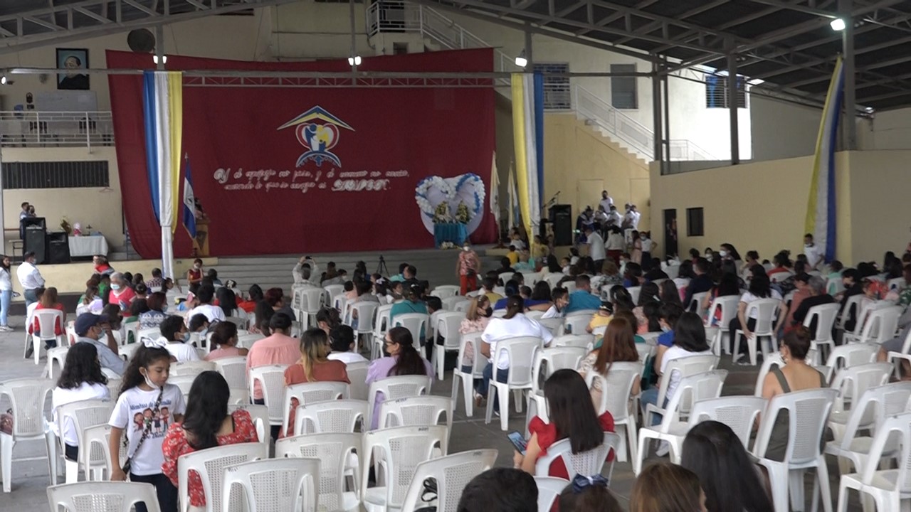 Colegio San Luis Gonzaga celebra el día de la familia  