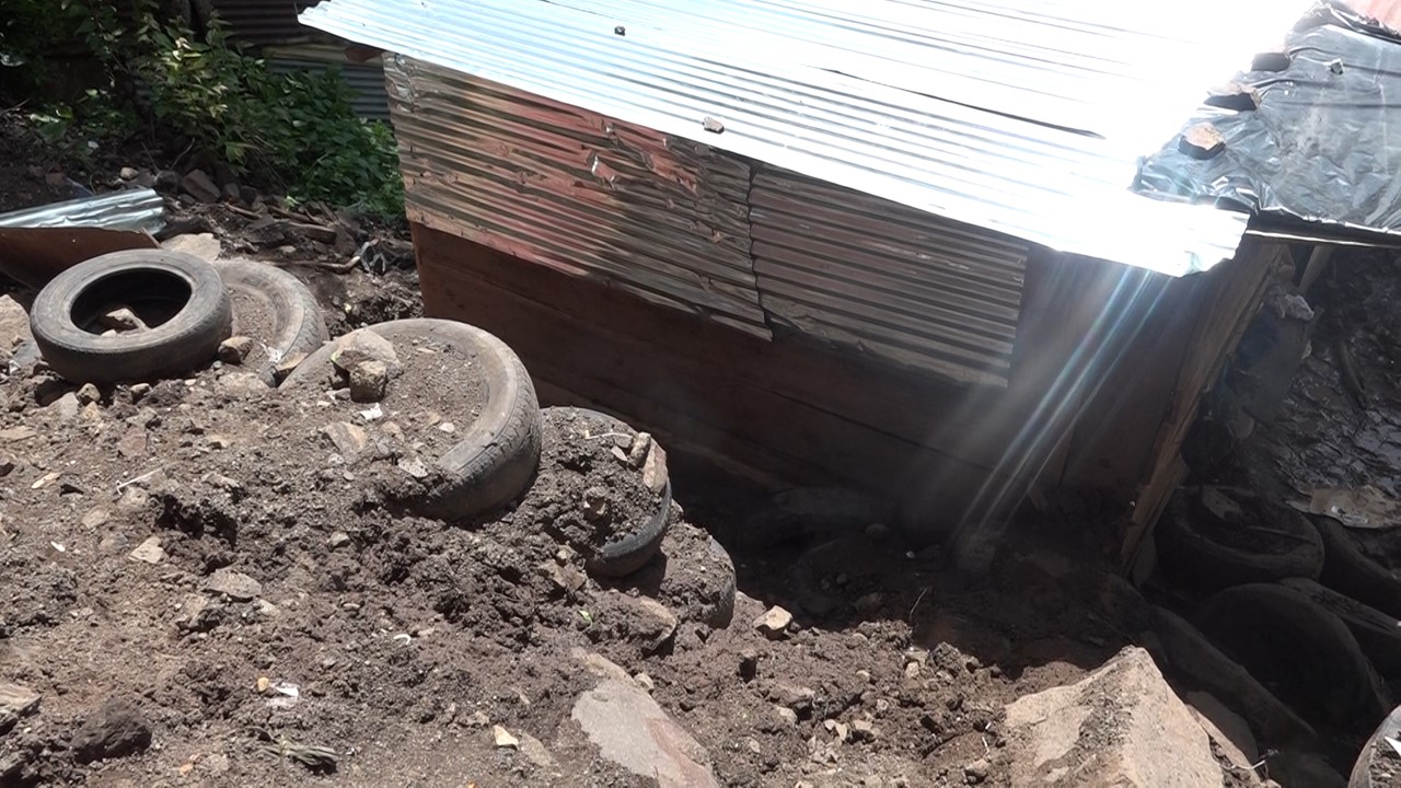 Matagalpa: lluvias deja tres viviendas afectadas por deslizamiento de tierra